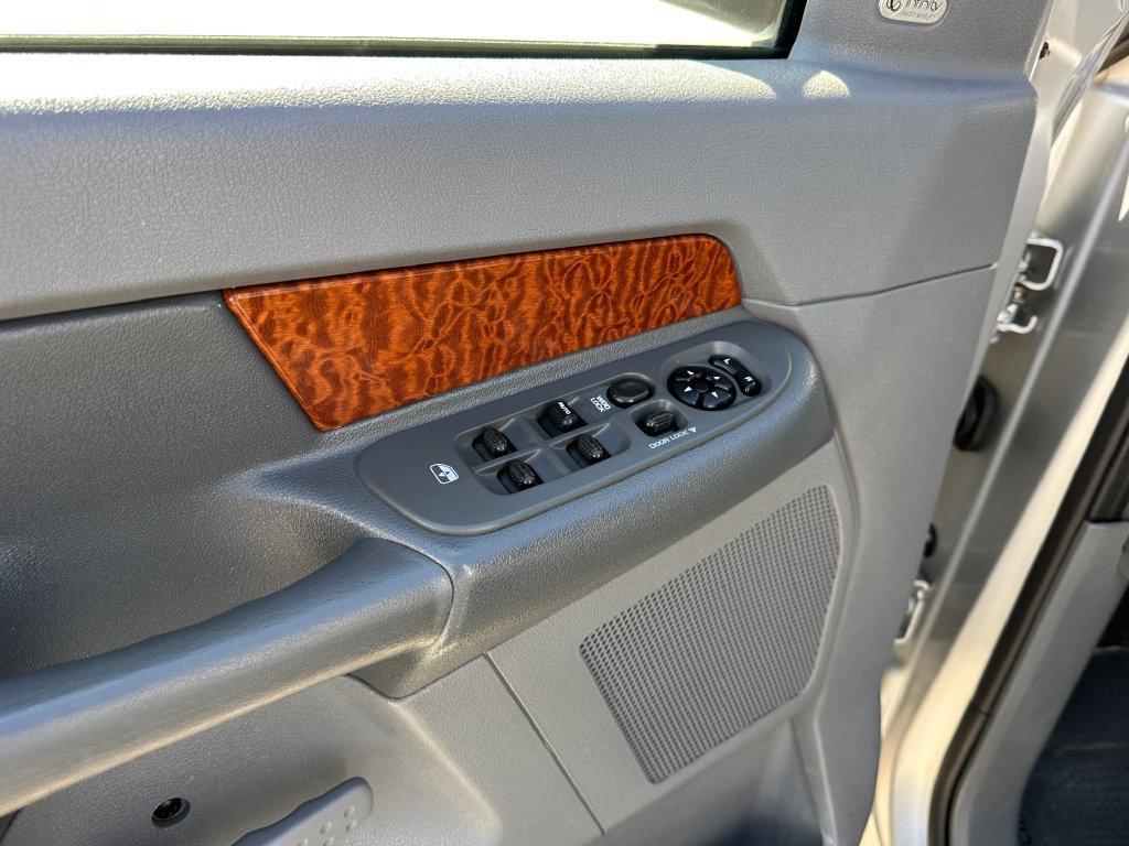 Used 2006 Dodge Ram 3500 Truck SLT w/ Light Group RWD image 23