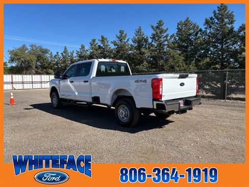 Used 2024 Ford F350 XL w/ XL Chrome Package image 4