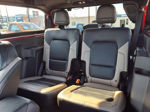 Certified 2023 Ford Bronco Wildtrak image 16