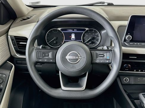 Used 2023 Nissan Rogue SV FWD image 18