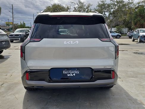 New 2026 Kia EV9 GT-Line image 7