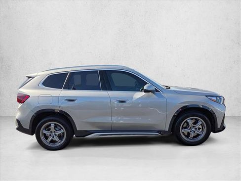 Used 2025 BMW X1 xDrive28i w/ Convenience Package AWD/4WD image 4