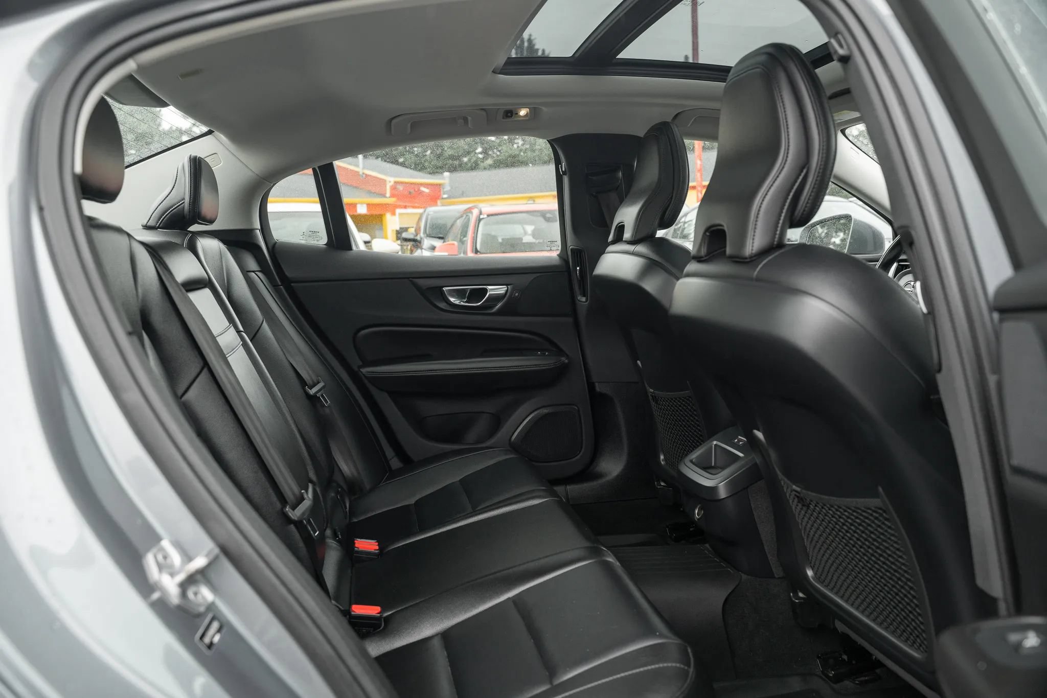 Used 2019 Volvo S60 T6 Momentum w/ Premium Package AWD/4WD image 11