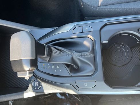 Used 2025 Kia K4 LXS image 39