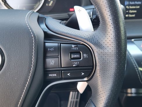 Used 2018 Lexus LC 500 Coupe image 38