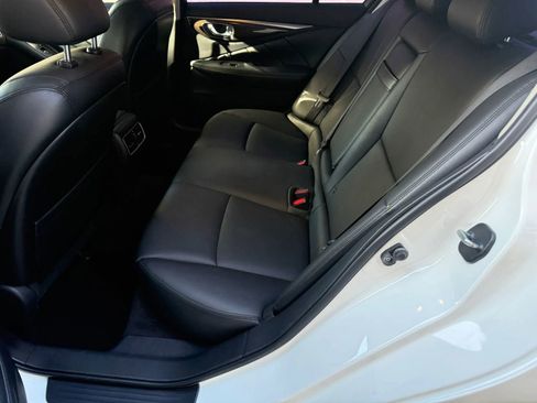 Used 2018 INFINITI Q50 Luxe w/ Cargo Package (L95) RWD image 12