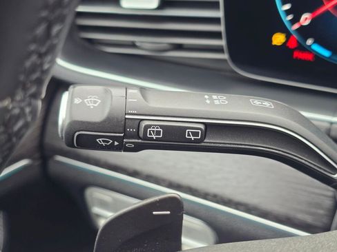 Used 2023 Mercedes-Benz GLE 350 4MATIC w/ 3rd Row Seat Package image 39