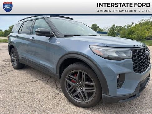 Used 2025 Ford Explorer ST-Line w/ Premium Package AWD/4WD image 1