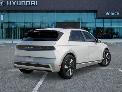 New 2026 Hyundai Ioniq 5 Limited RWD image 4