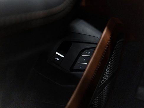 Used 2021 Lamborghini Urus image 50