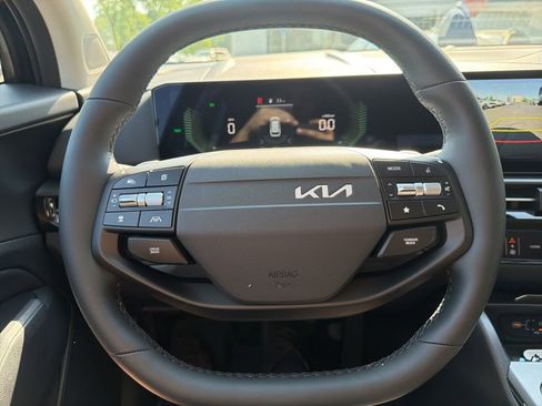 New 2026 Kia Sportage EX AWD/4WD image 22