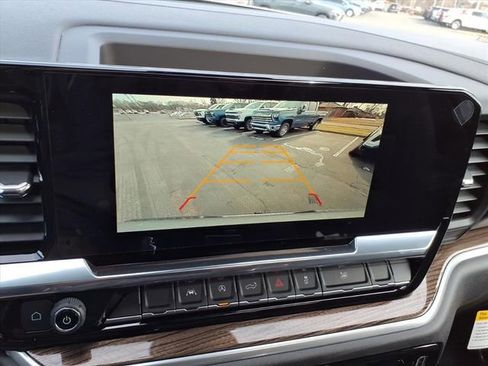 New 2026 Chevrolet Silverado 1500 RST w/ Convenience Package II AWD/4WD image 13