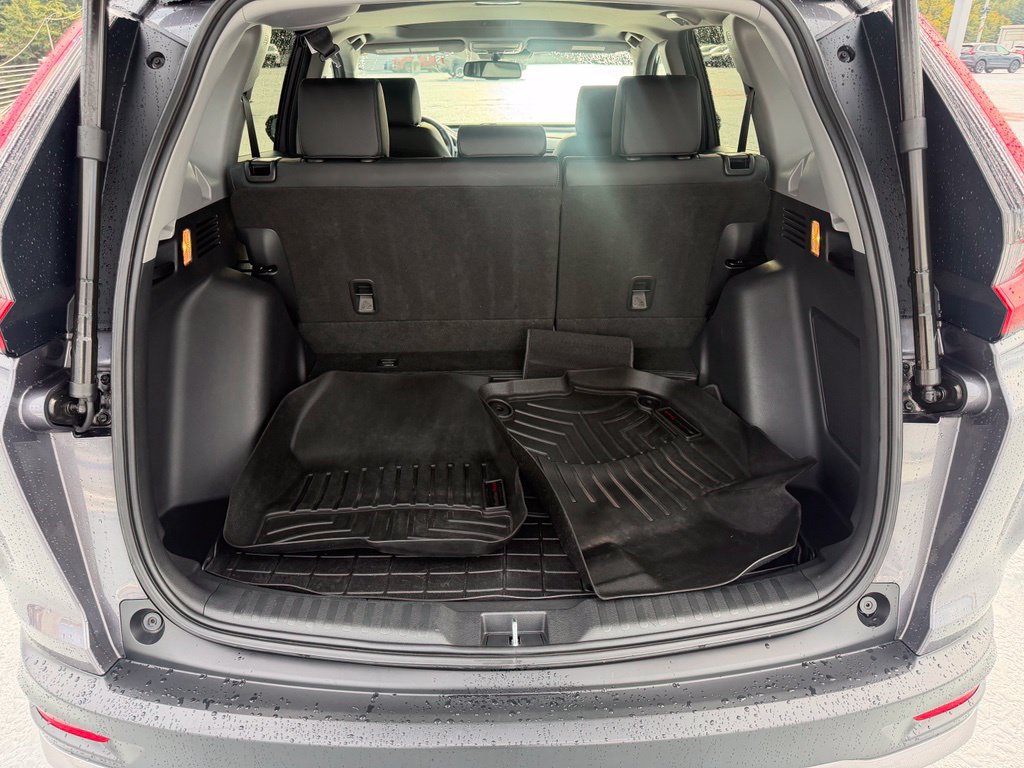 Used 2022 Honda CR-V Touring image 9