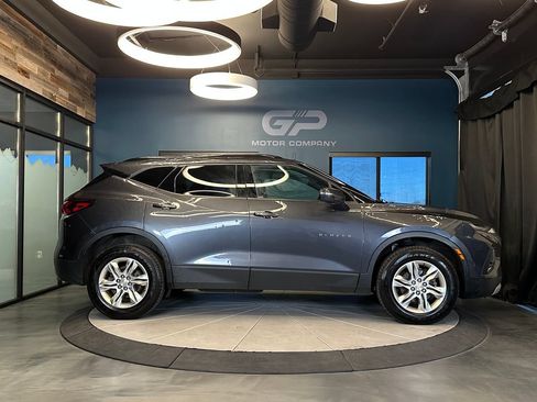 Used 2022 Chevrolet Blazer LT AWD/4WD image 2