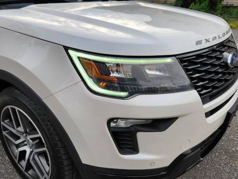 Used 2018 Ford Explorer Sport w/ Equipment Group 401A AWD/4WD image 22