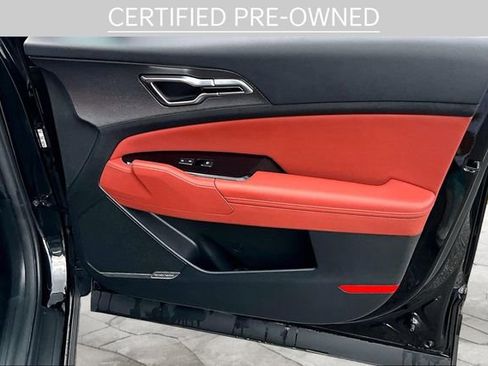 Certified 2023 Kia Sportage SX Prestige AWD/4WD image 22