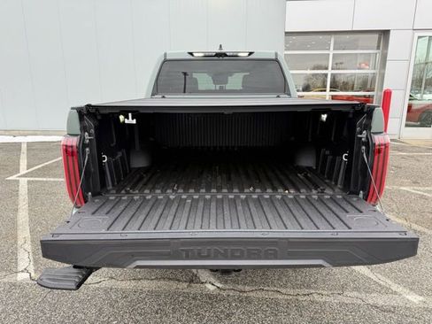 Used 2024 Toyota Tundra Platinum image 9