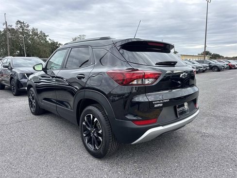 Used 2023 Chevrolet TrailBlazer LT w/ Convenience Package image 14