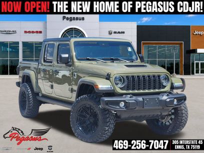 Used 2025 Jeep Gladiator Sport