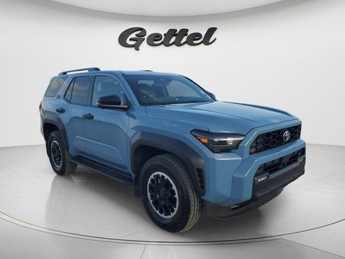 Used 2025 Toyota 4Runner TRD Off-Road Premium image 3