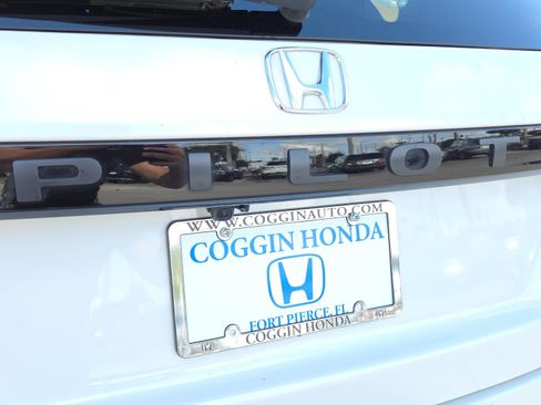 Used 2023 Honda Pilot EX-L image 35