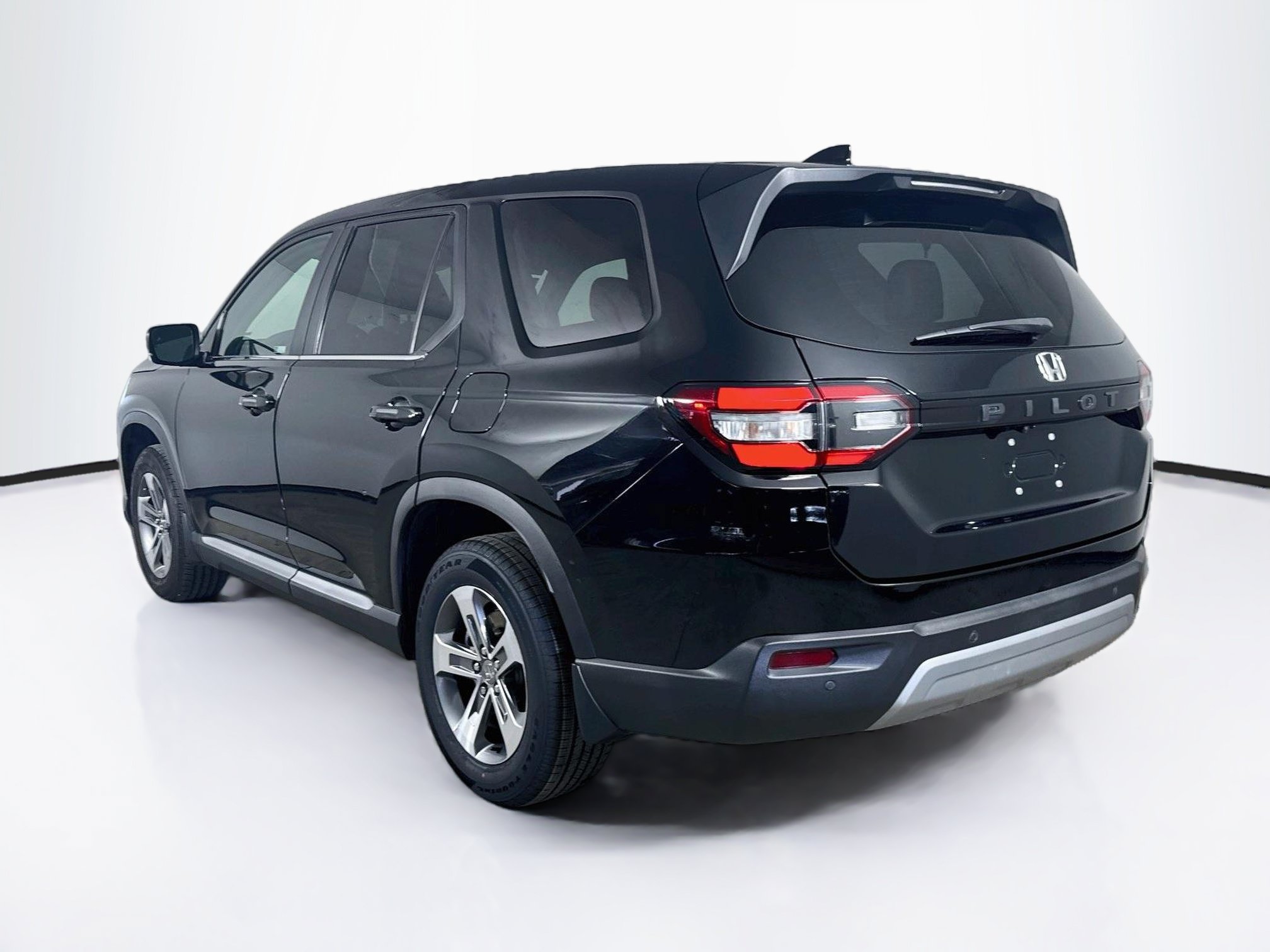 Certified 2023 Honda Pilot EX-L image 30