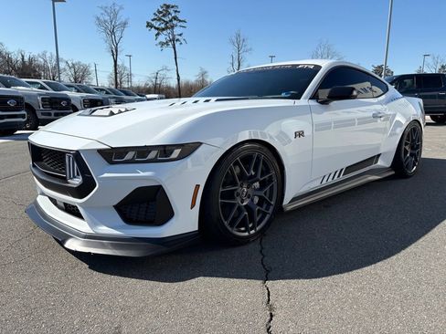 Used 2024 Ford Mustang GT image 7