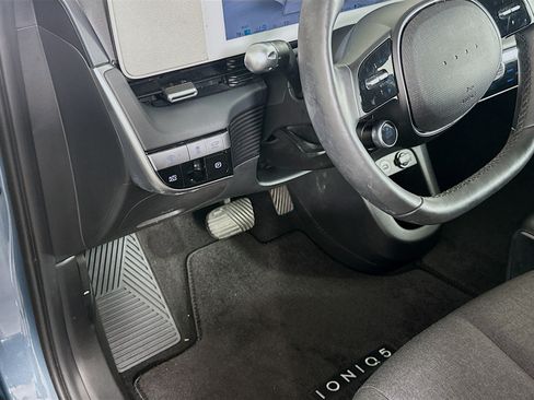Used 2024 Hyundai Ioniq 5 SEL RWD image 17