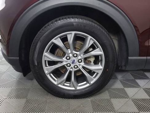 Certified 2022 Ford Explorer Limited AWD/4WD image 17