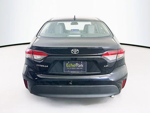 Used 2025 Toyota Corolla LE image 7