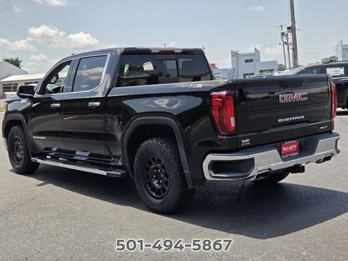 Used 2022 GMC Sierra 1500 SLT AWD/4WD image 3