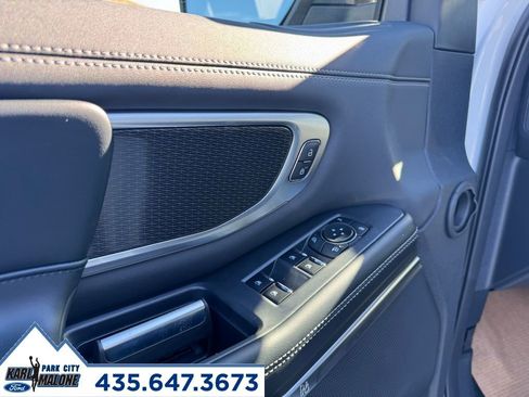 New 2025 Ford Expedition Max Platinum w/ Stealth Performance Package image 32