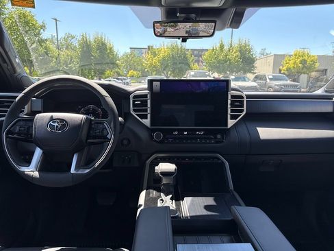 New 2026 Toyota Tundra Platinum AWD/4WD image 13