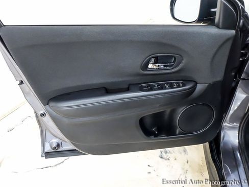 Used 2022 Honda HR-V Sport image 24