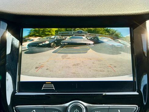 Used 2019 Chevrolet Trax LS FWD image 22