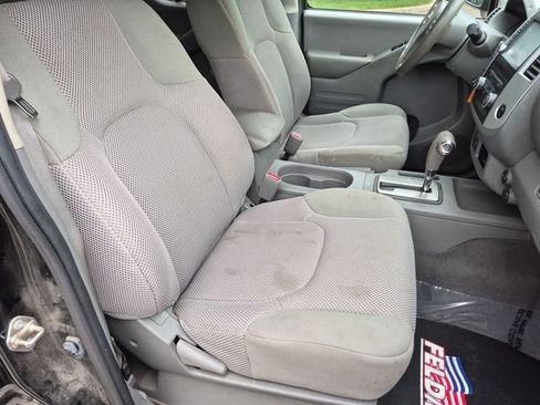 Used 2019 Nissan Frontier SV RWD image 25