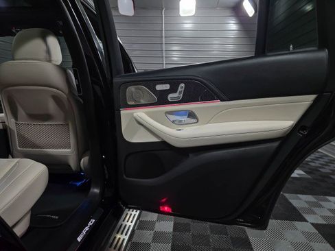 Used 2024 Mercedes-Benz GLS 63 AMG 4MATIC image 39