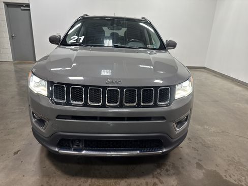 Used 2021 Jeep Compass Limited w/ Elite Exterior Group AWD/4WD image 7
