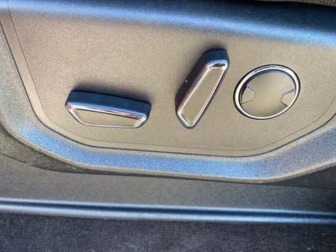 Used 2018 Ford F150 XLT w/ Equipment Group 302A Luxury image 35