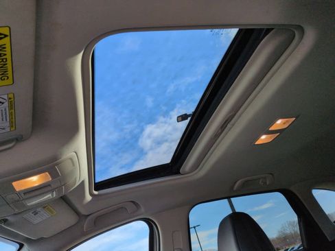 Used 2022 MAZDA CX-5 AWD 2.5 S w/ Preferred Package image 19