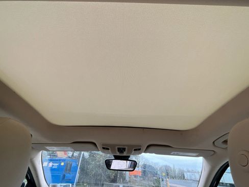 Used 2018 Mercedes-Benz GLA 250 4MATIC image 21