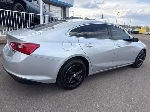 Used 2018 Chevrolet Malibu LS w/ LPO, Convenience Package 1 image 5