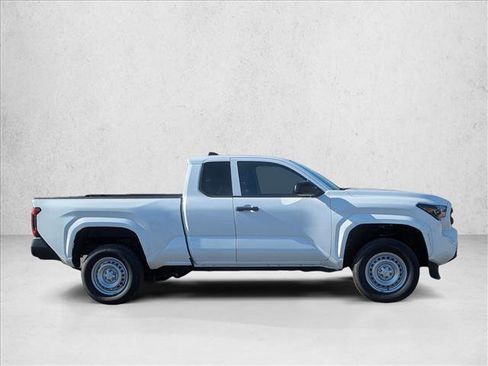 Used 2024 Toyota Tacoma SR image 8