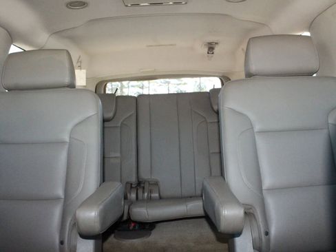 Used 2015 GMC Yukon XL SLT w/ Open Road Package image 23