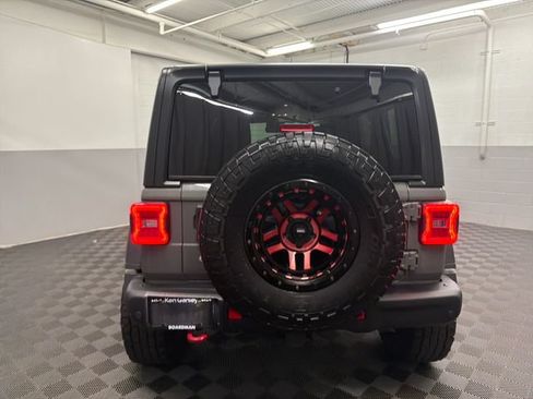 Used 2019 Jeep Wrangler Unlimited Rubicon AWD/4WD image 6