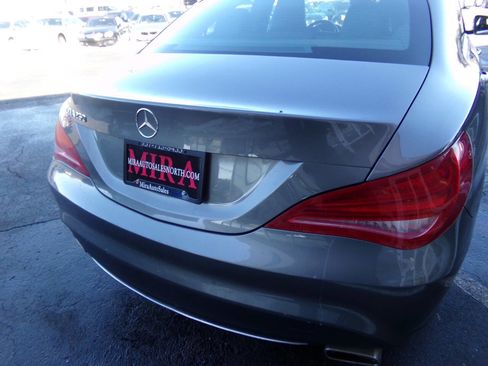 Used 2014 Mercedes-Benz CLA 250 image 34