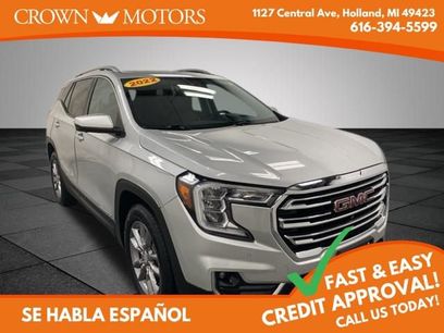 Used 2022 GMC Terrain SLT w/ Infotainment Package II
