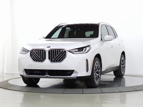 Used 2026 BMW X3 xDrive30i w/ Convenience Package AWD/4WD image 3