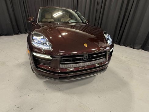 New 2026 Porsche Macan image 9