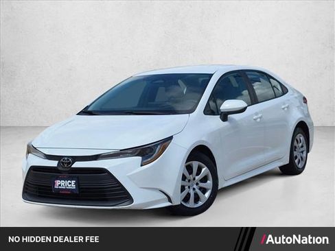 Used 2024 Toyota Corolla LE FWD image 1